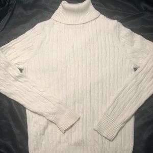 Comfy off white Turtle Neck Sweater
